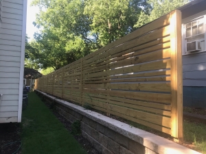 Horizontal Stockage Privacy Fences