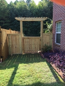 2 Post Arbor with Gate
